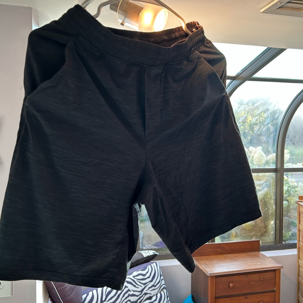 Lululemon men’s shorts